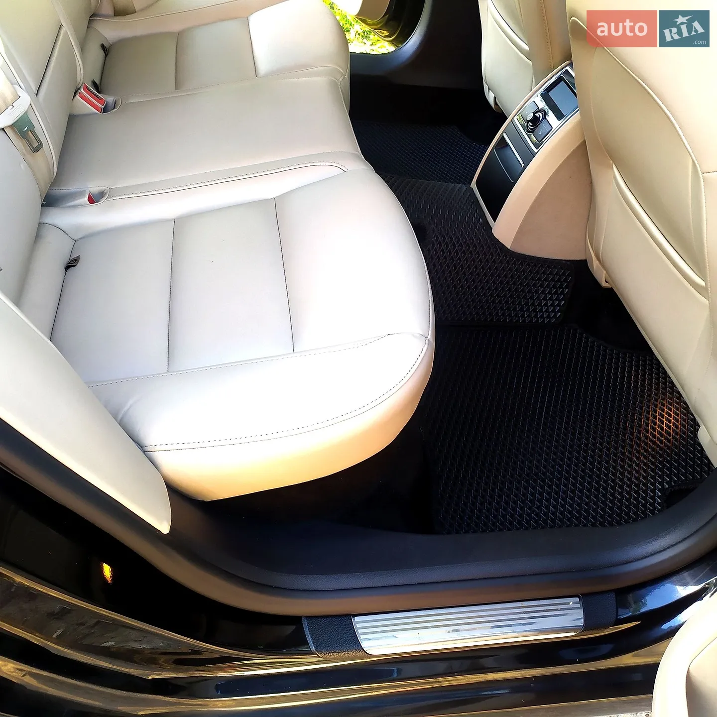 2014 Skoda Superb - мініатюра 28