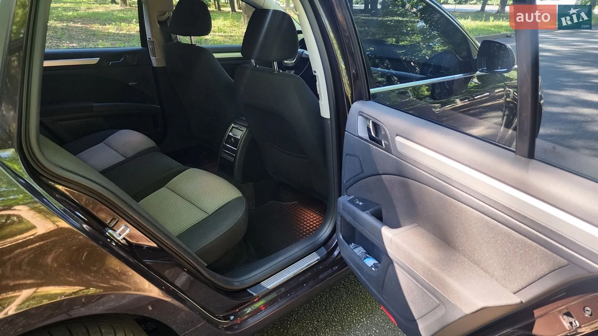2012 Skoda Superb - мініатюра 11
