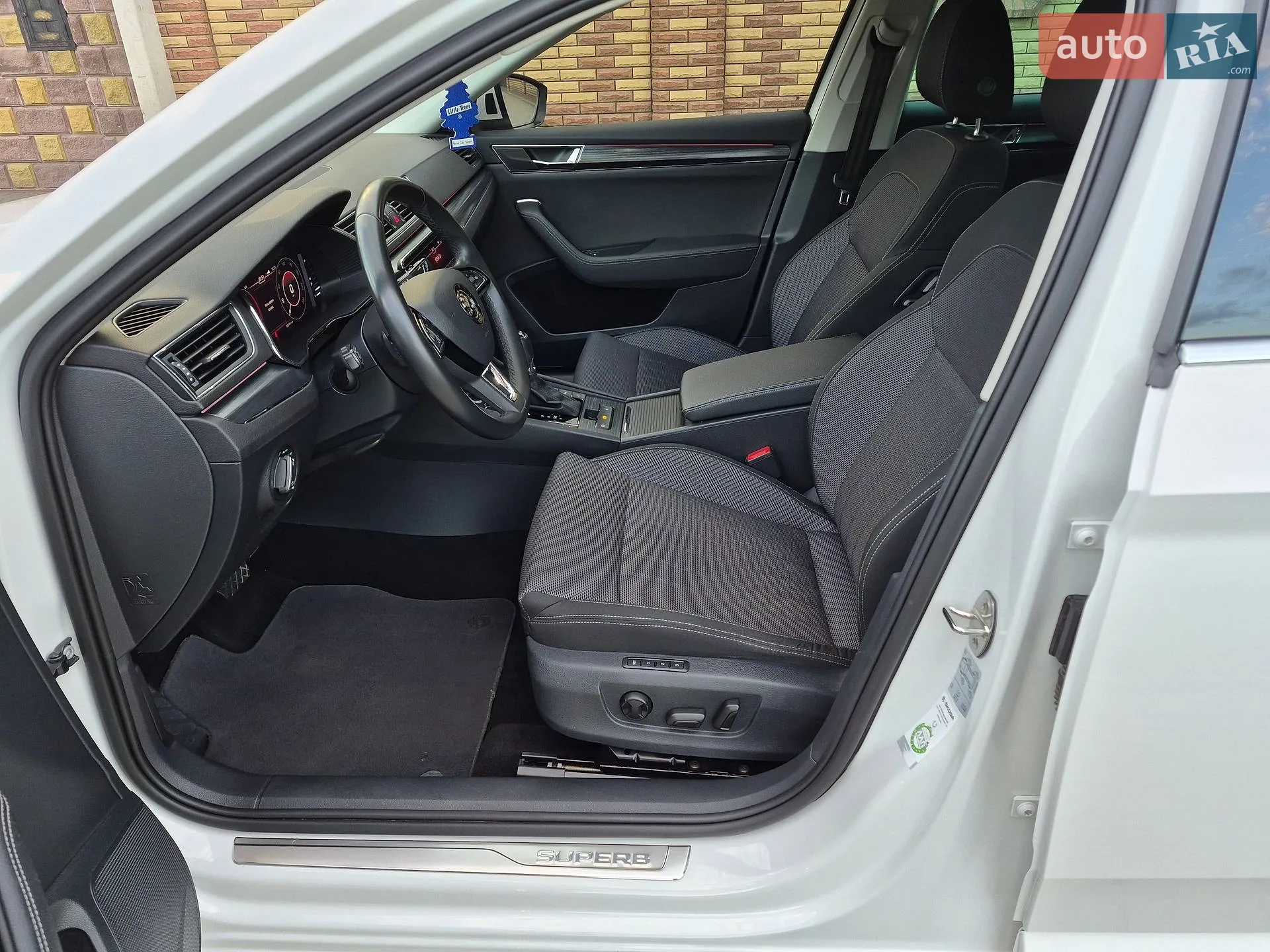2020 Skoda Superb - мініатюра 42