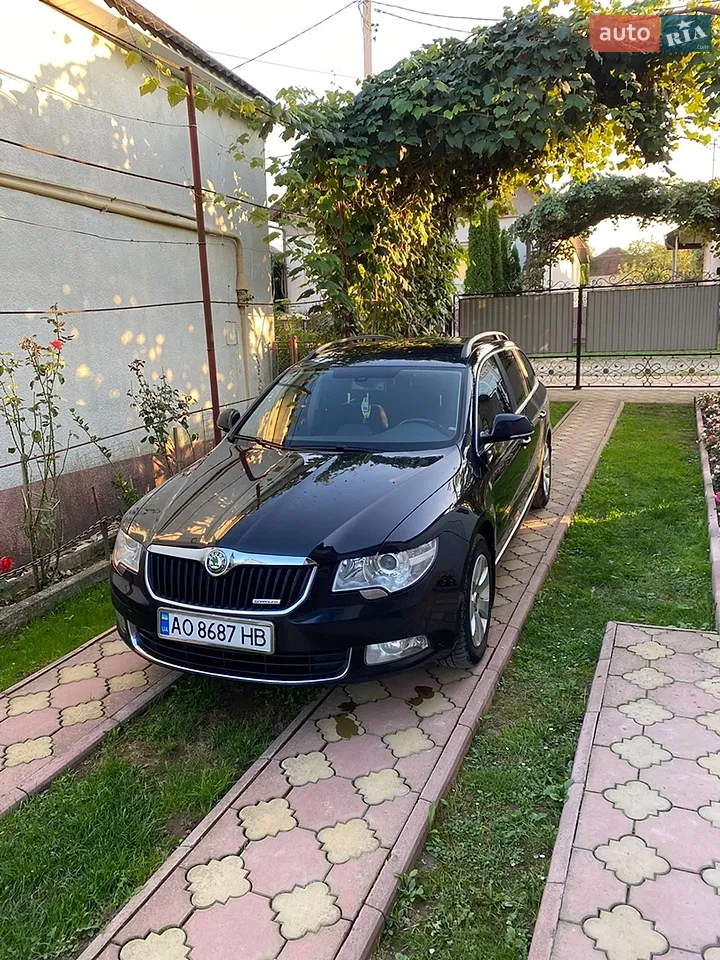 2011 Skoda Superb - мініатюра 28