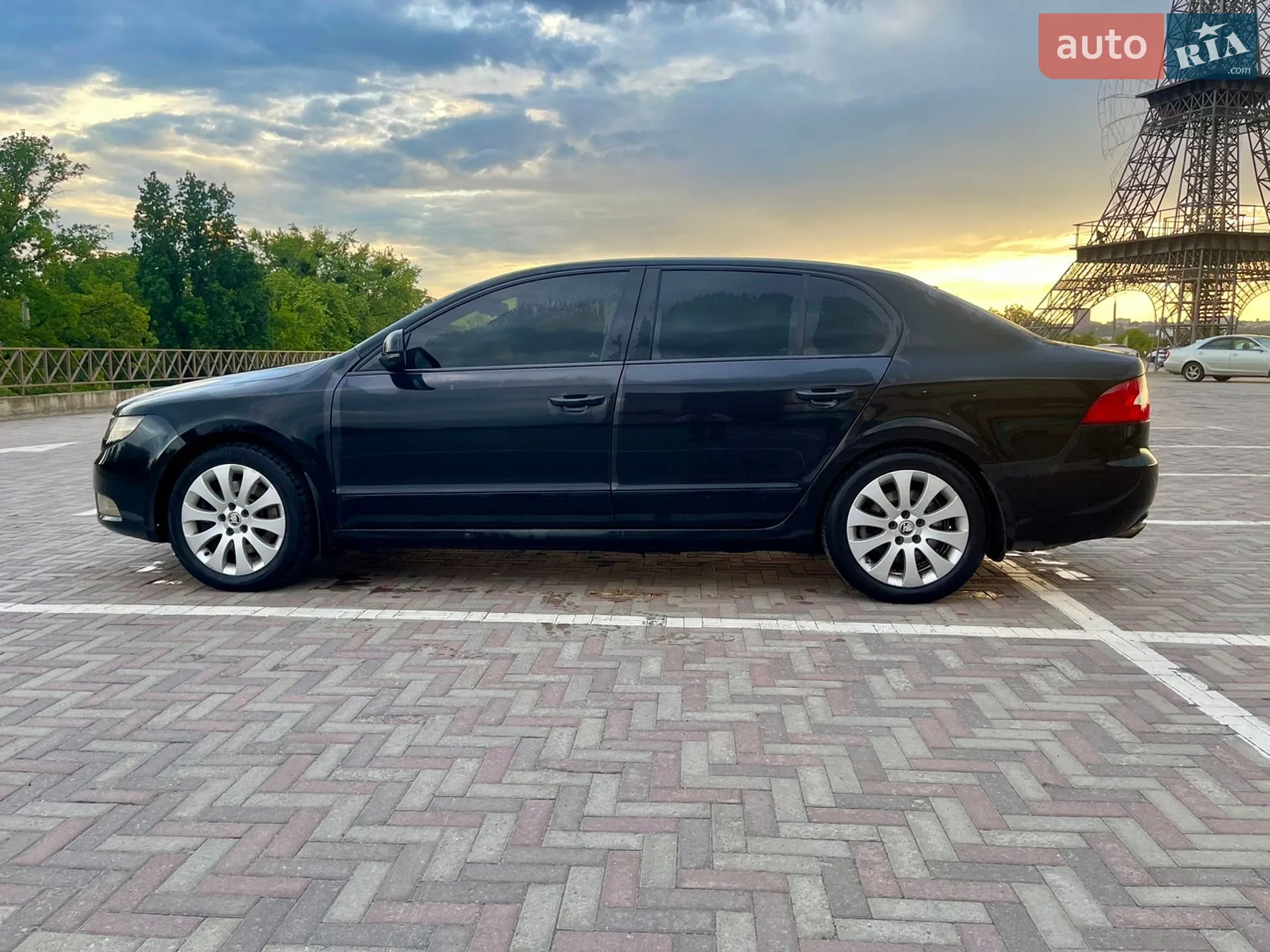 2011 Skoda Superb - мініатюра 6