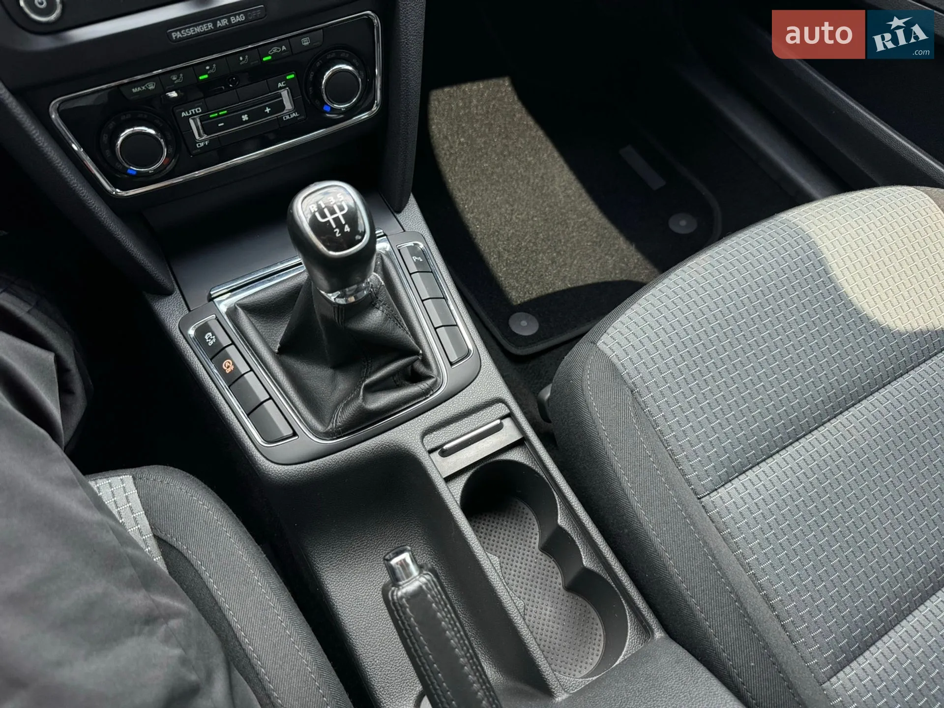 2013 Skoda Superb - мініатюра 20
