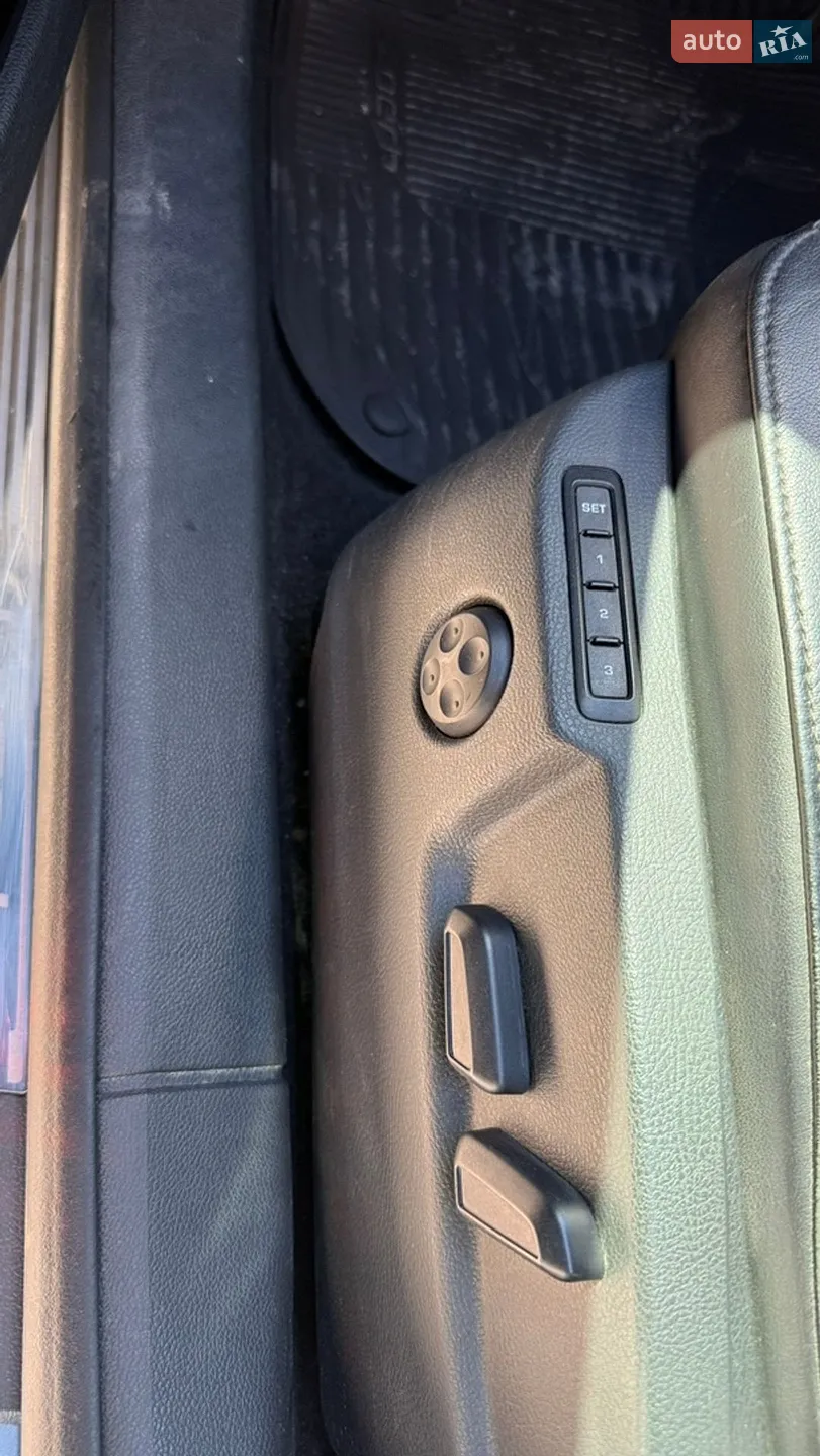 2010 Skoda Superb - мініатюра 11