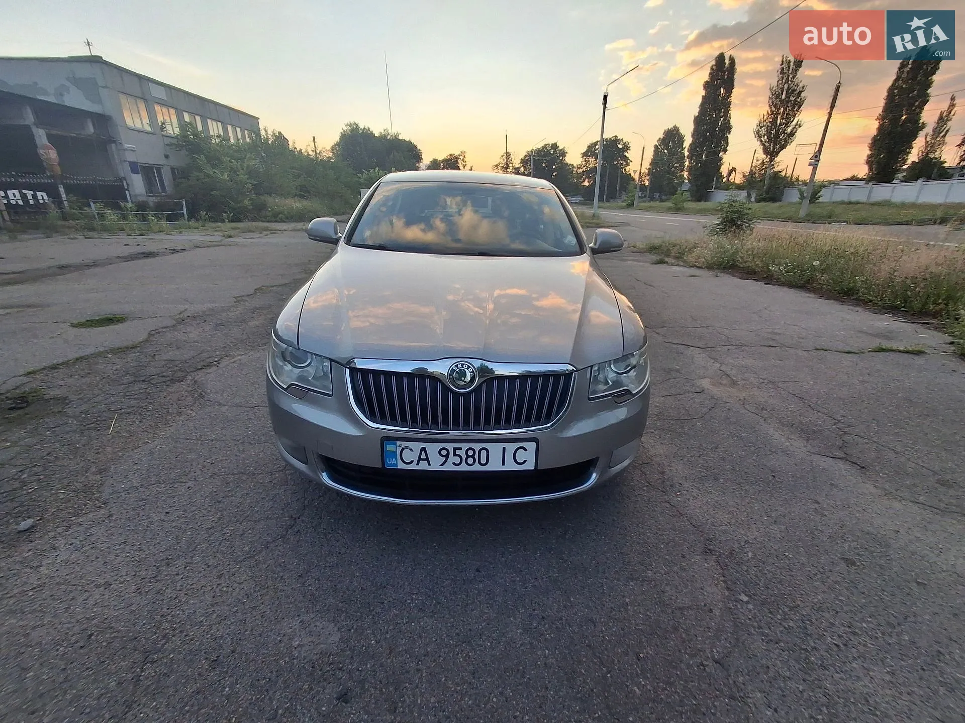 2012 Skoda Superb - мініатюра 8