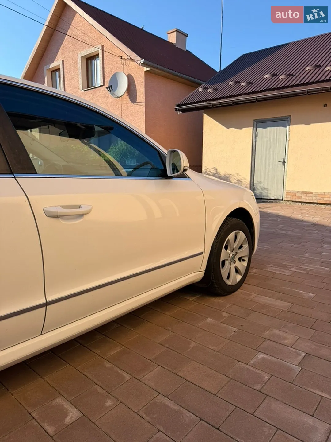 2012 Skoda Superb - мініатюра 5