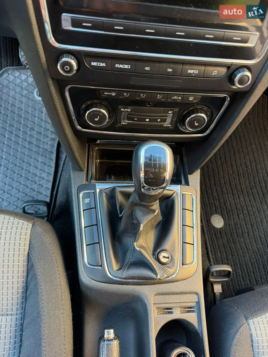 2012 Skoda Superb - мініатюра 34
