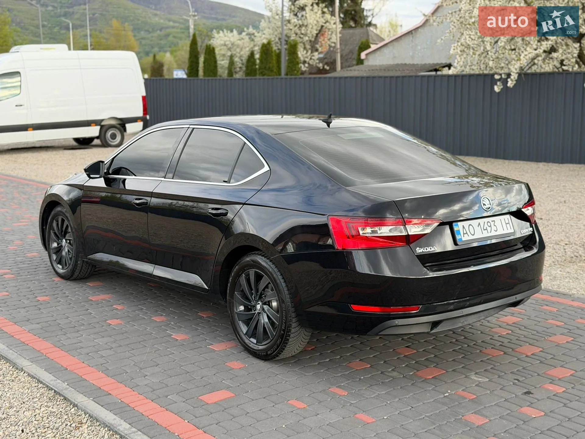 2015 Skoda Superb - мініатюра 10
