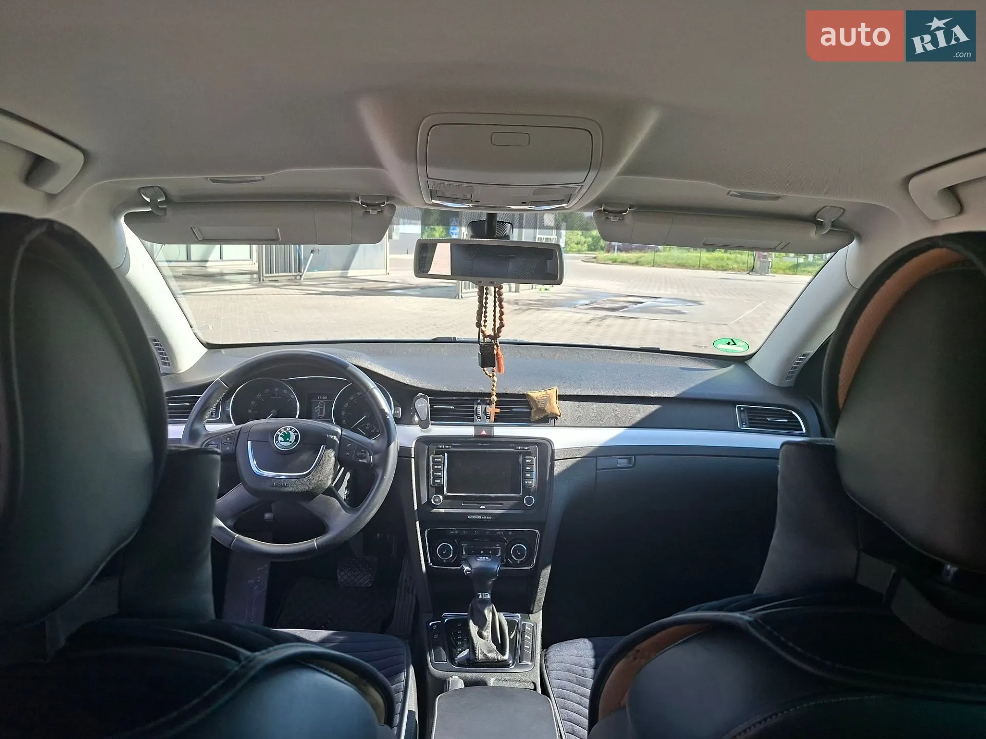 2011 Skoda Superb - мініатюра 10