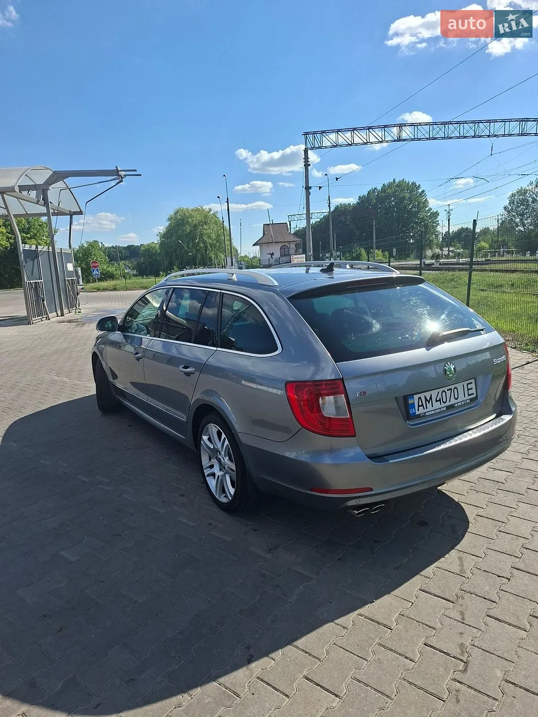 2011 Skoda Superb - мініатюра 6