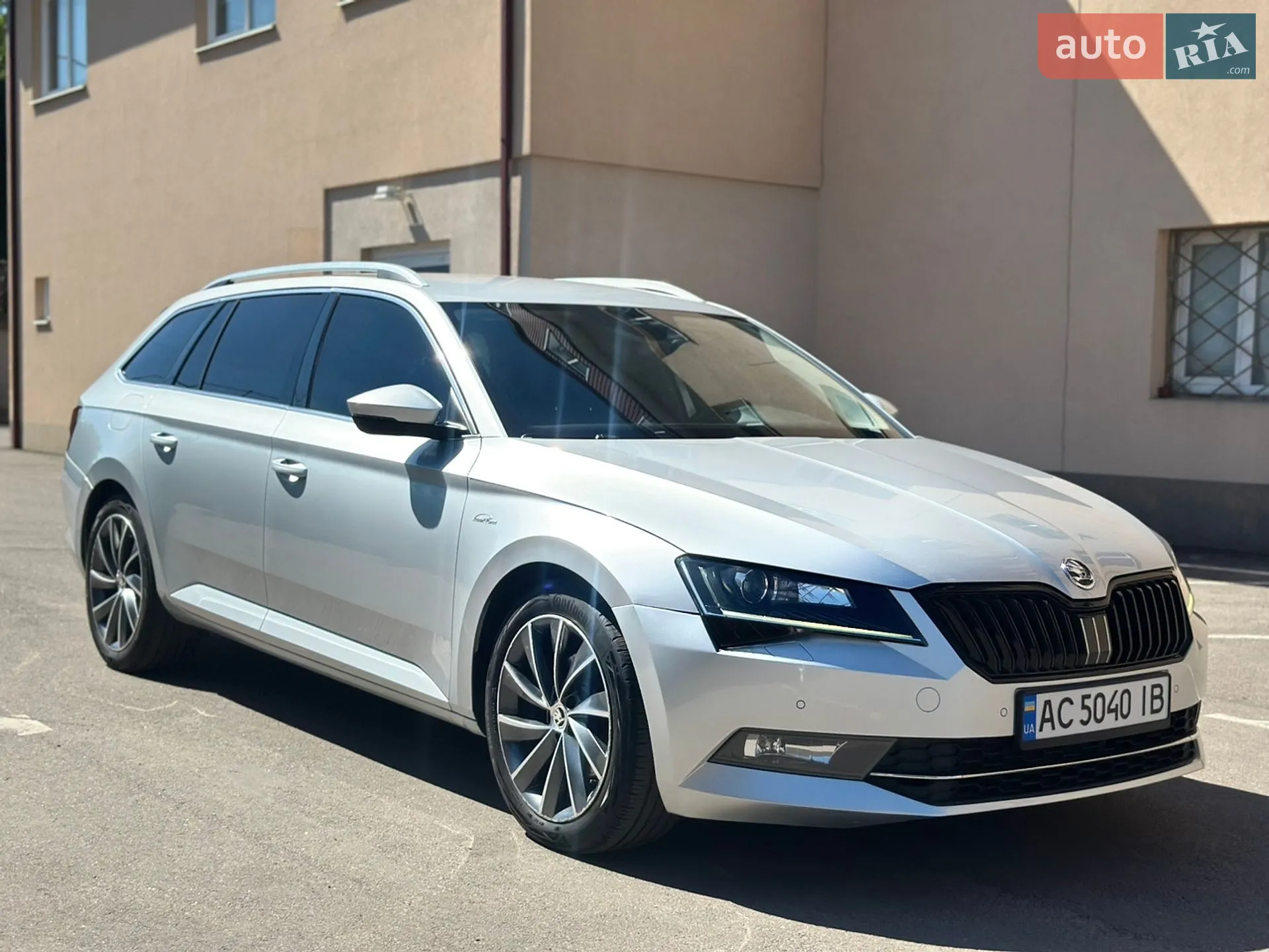 2017 Skoda Superb - мініатюра 6