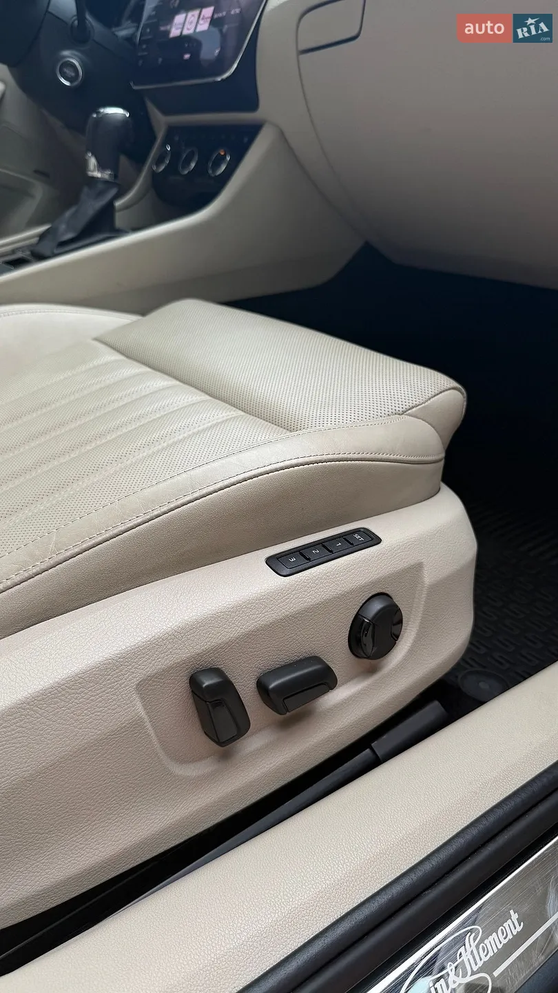 2018 Skoda Superb - мініатюра 38