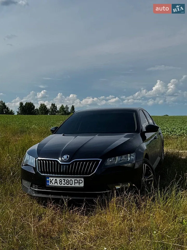 2015 Skoda Superb - мініатюра 17