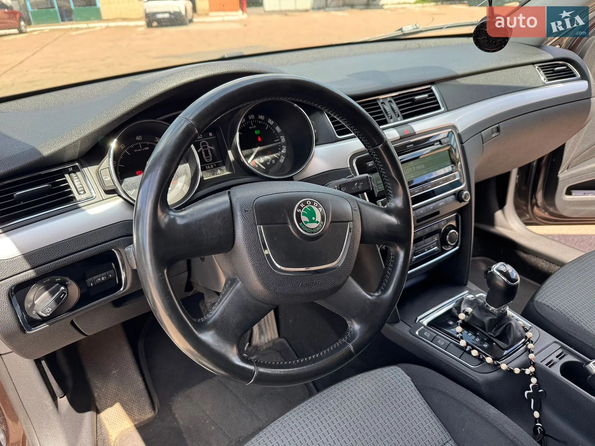 2013 Skoda Superb - мініатюра 9