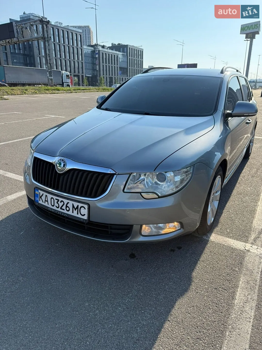 2013 Skoda Superb - мініатюра 3