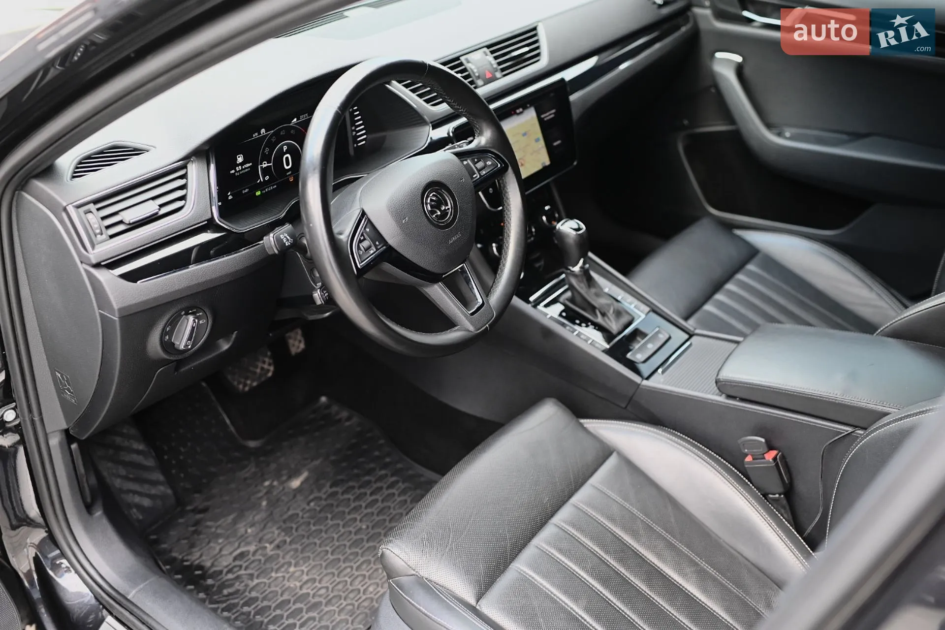 2019 Skoda Superb - мініатюра 12