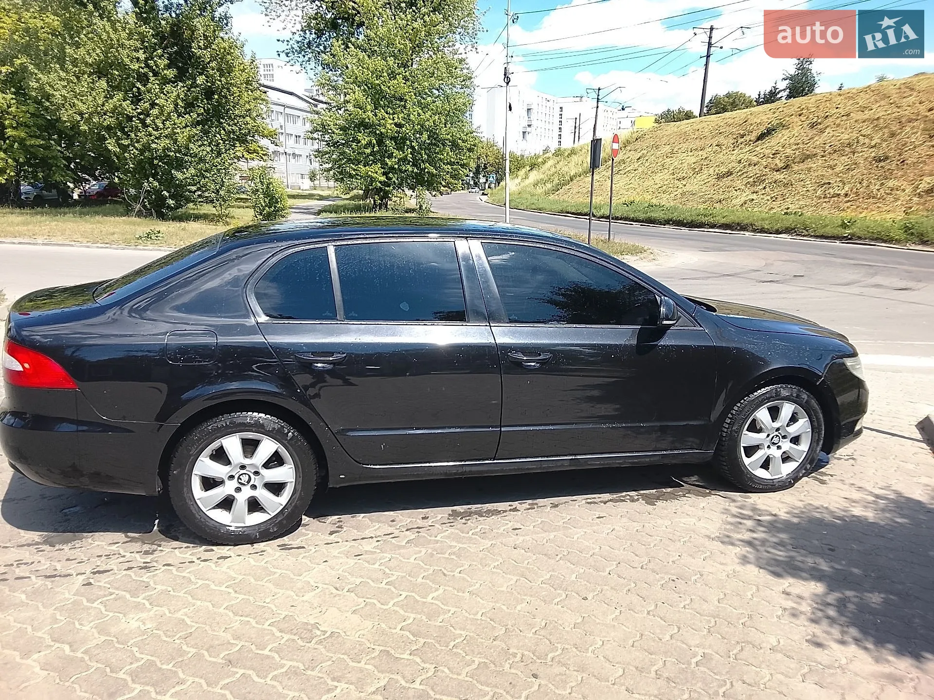 2011 Skoda Superb - мініатюра 6