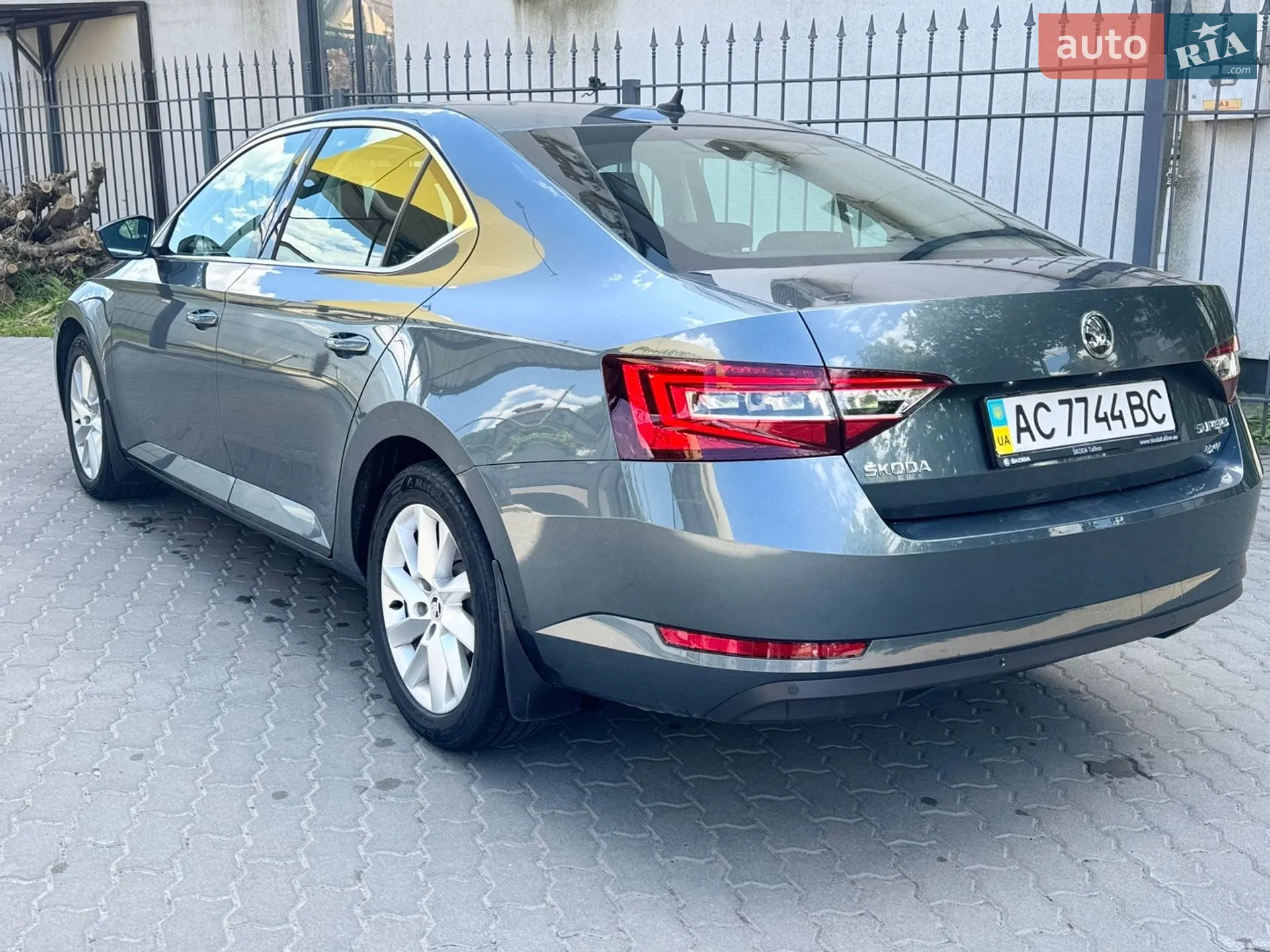 2017 Skoda Superb - мініатюра 6
