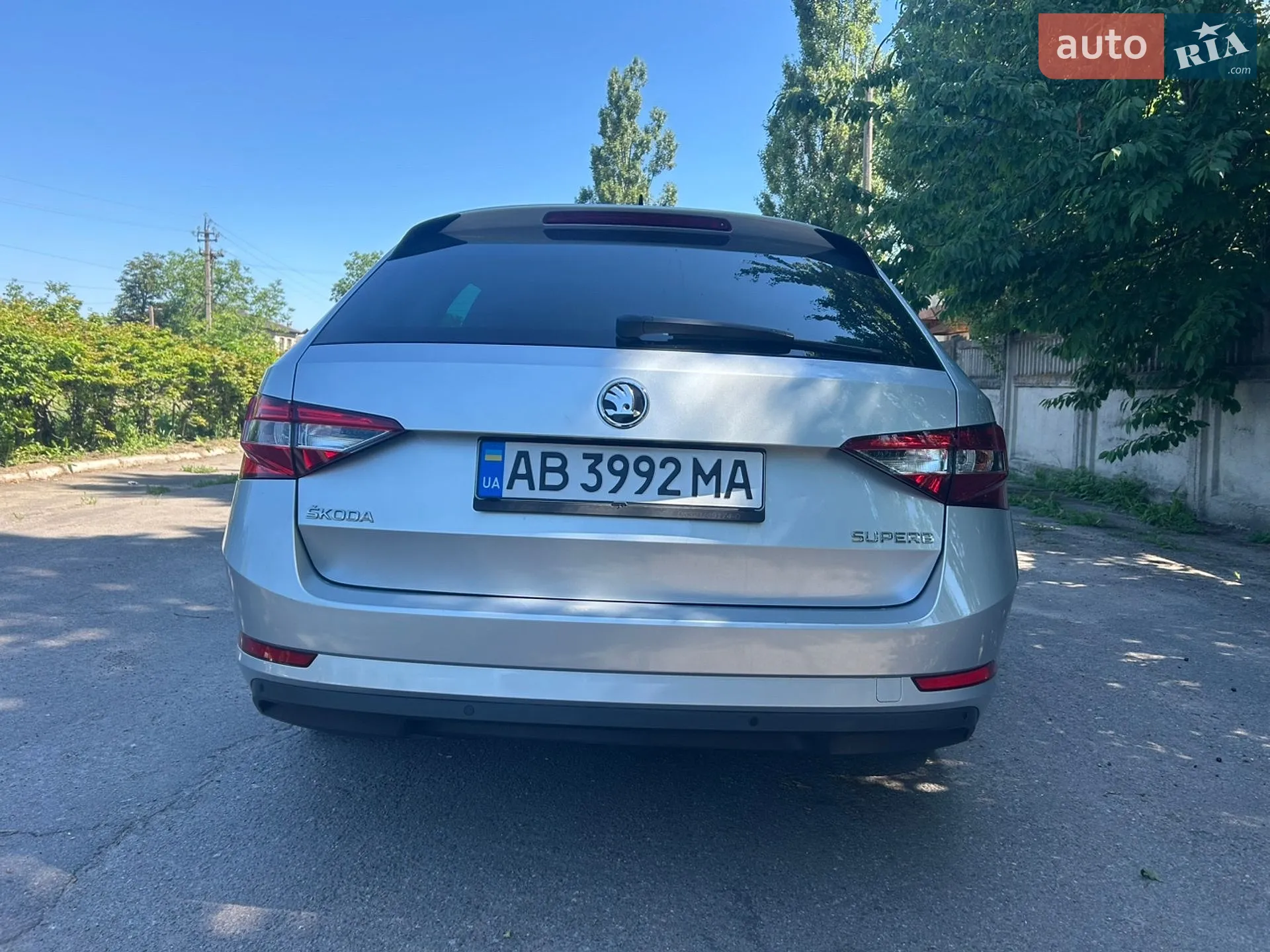 Skoda Superb 2017 VIN TMBJH7NP9H7551106 фото оголошення 8 з 26