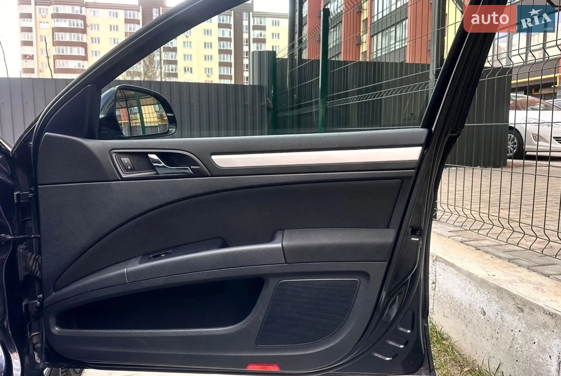 2011 Skoda Superb - мініатюра 21