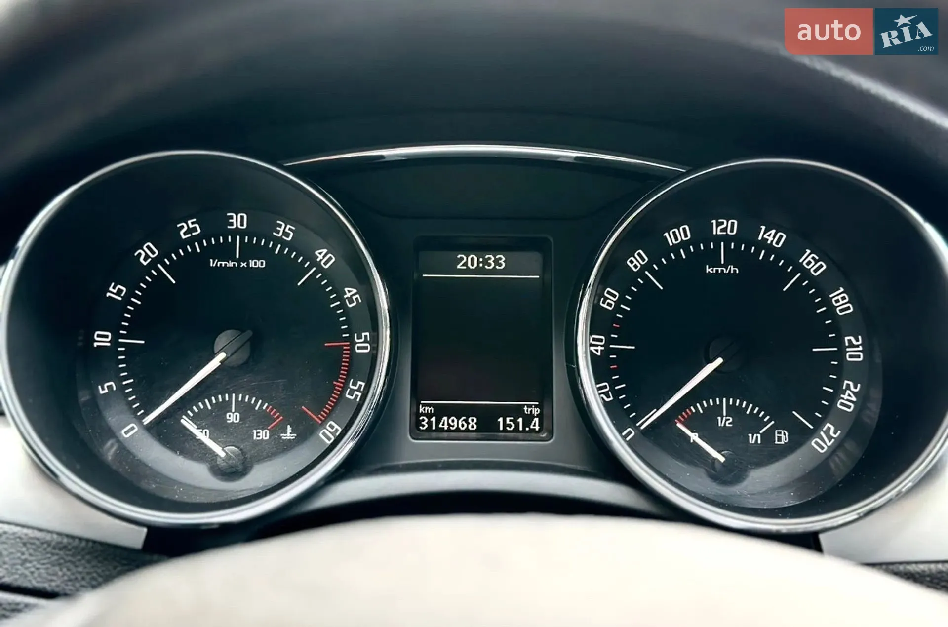 2011 Skoda Superb - мініатюра 28