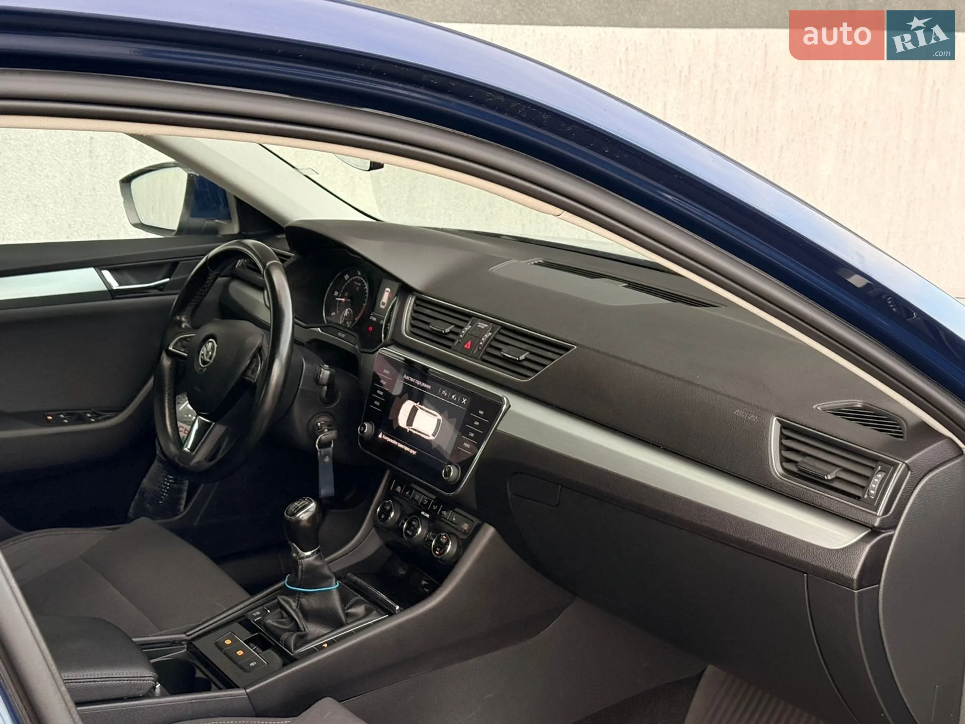 2017 Skoda Superb - мініатюра 12