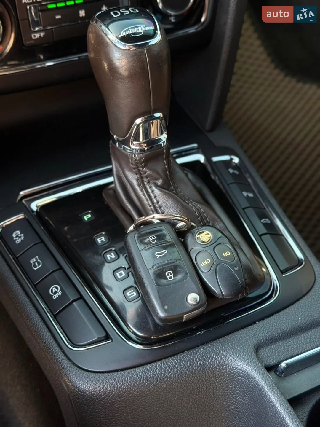 2014 Skoda Superb - мініатюра 14