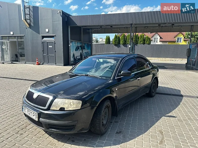Skoda Superb 2006