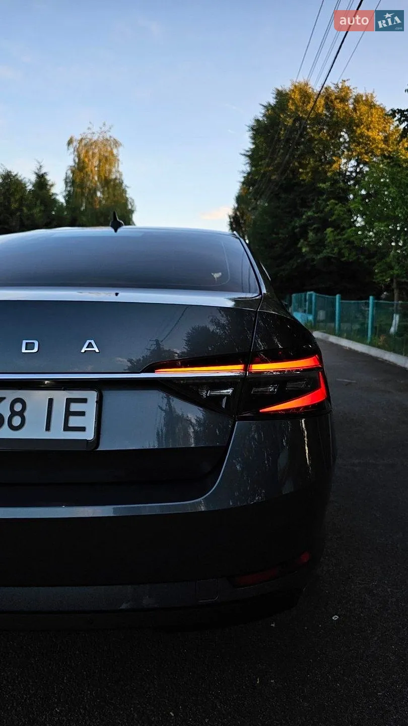 2020 Skoda Superb - мініатюра 9