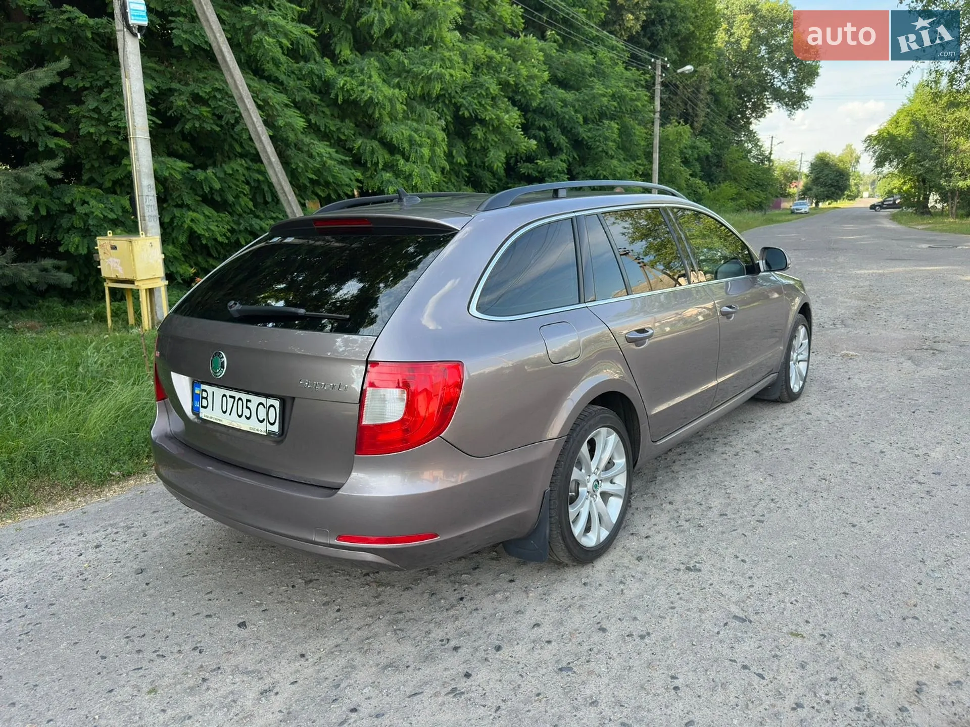 2011 Skoda Superb - мініатюра 7