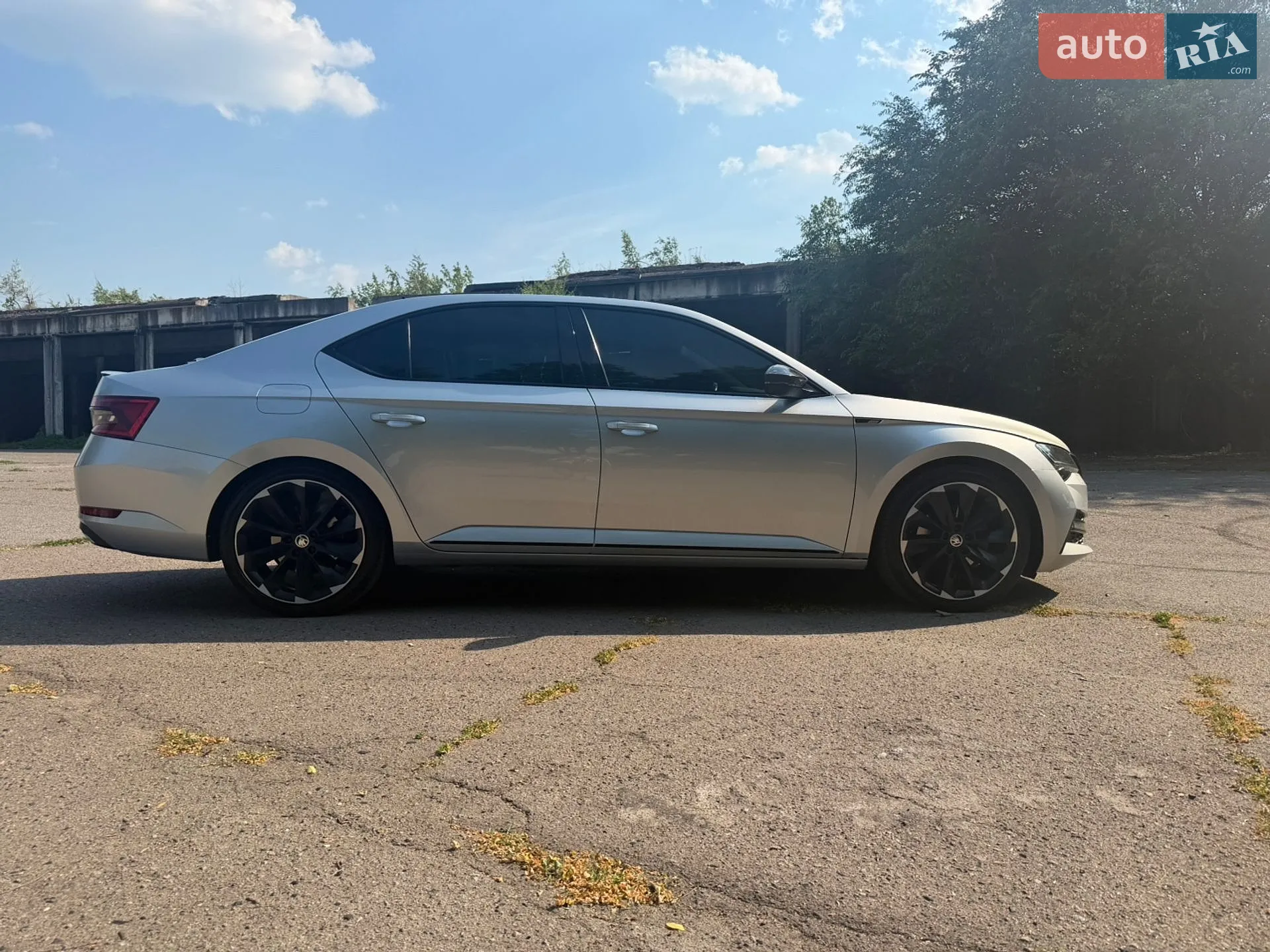 2019 Skoda Superb - мініатюра 7