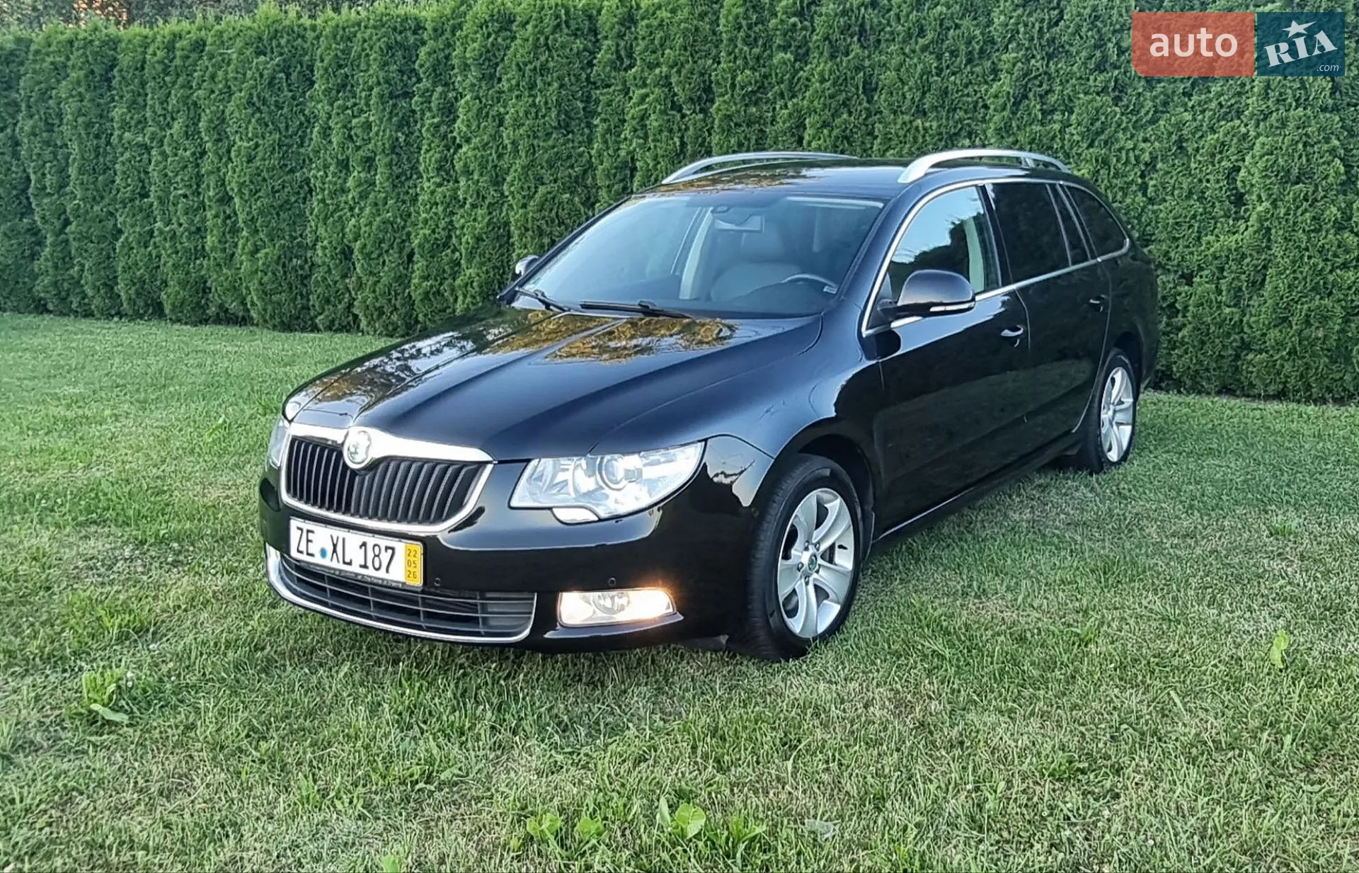 2011 Skoda Superb - мініатюра 3