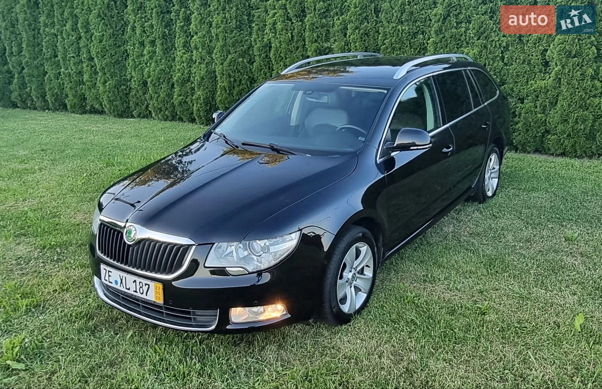 2011 Skoda Superb - мініатюра 8