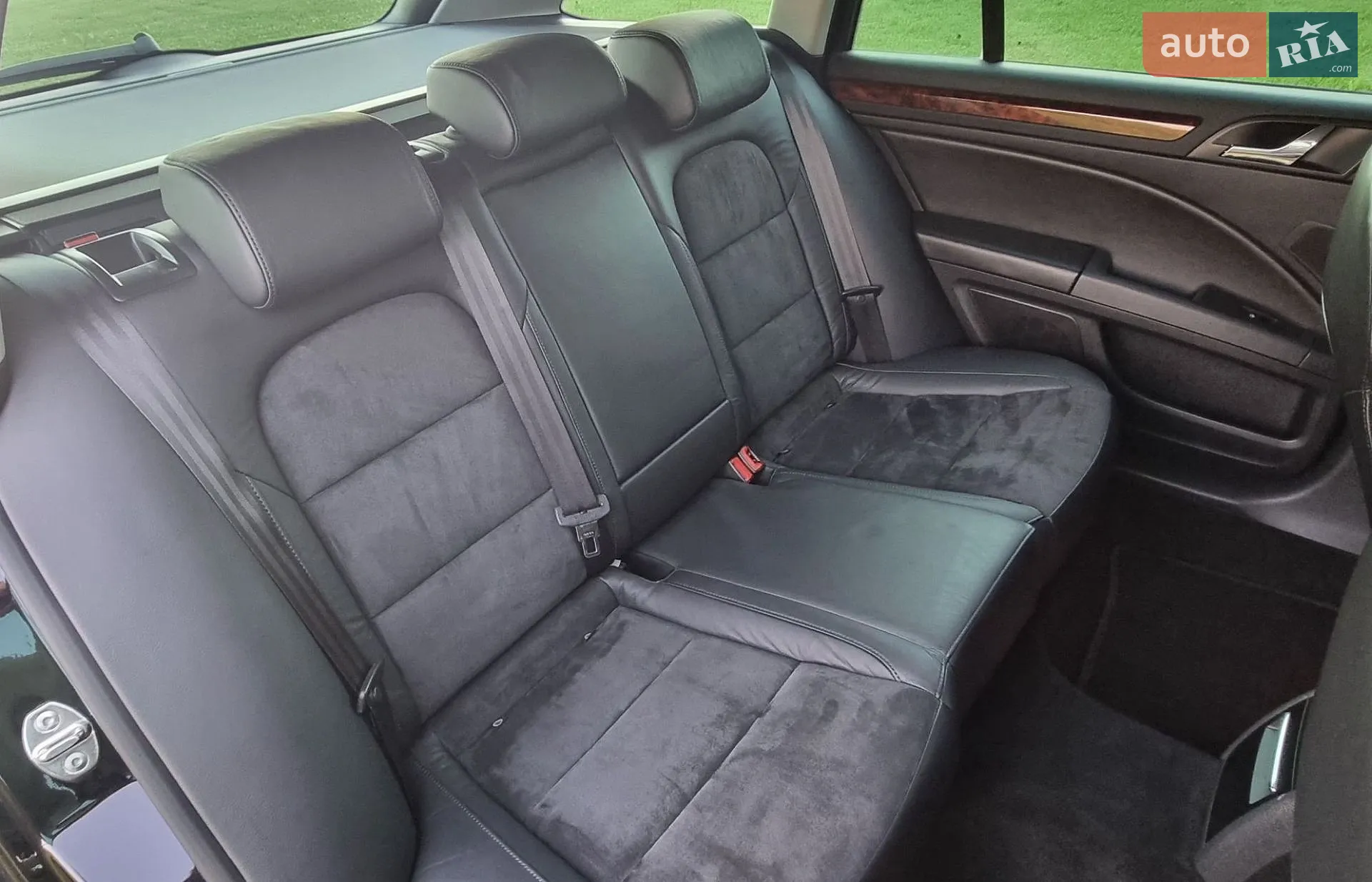 2011 Skoda Superb - мініатюра 32