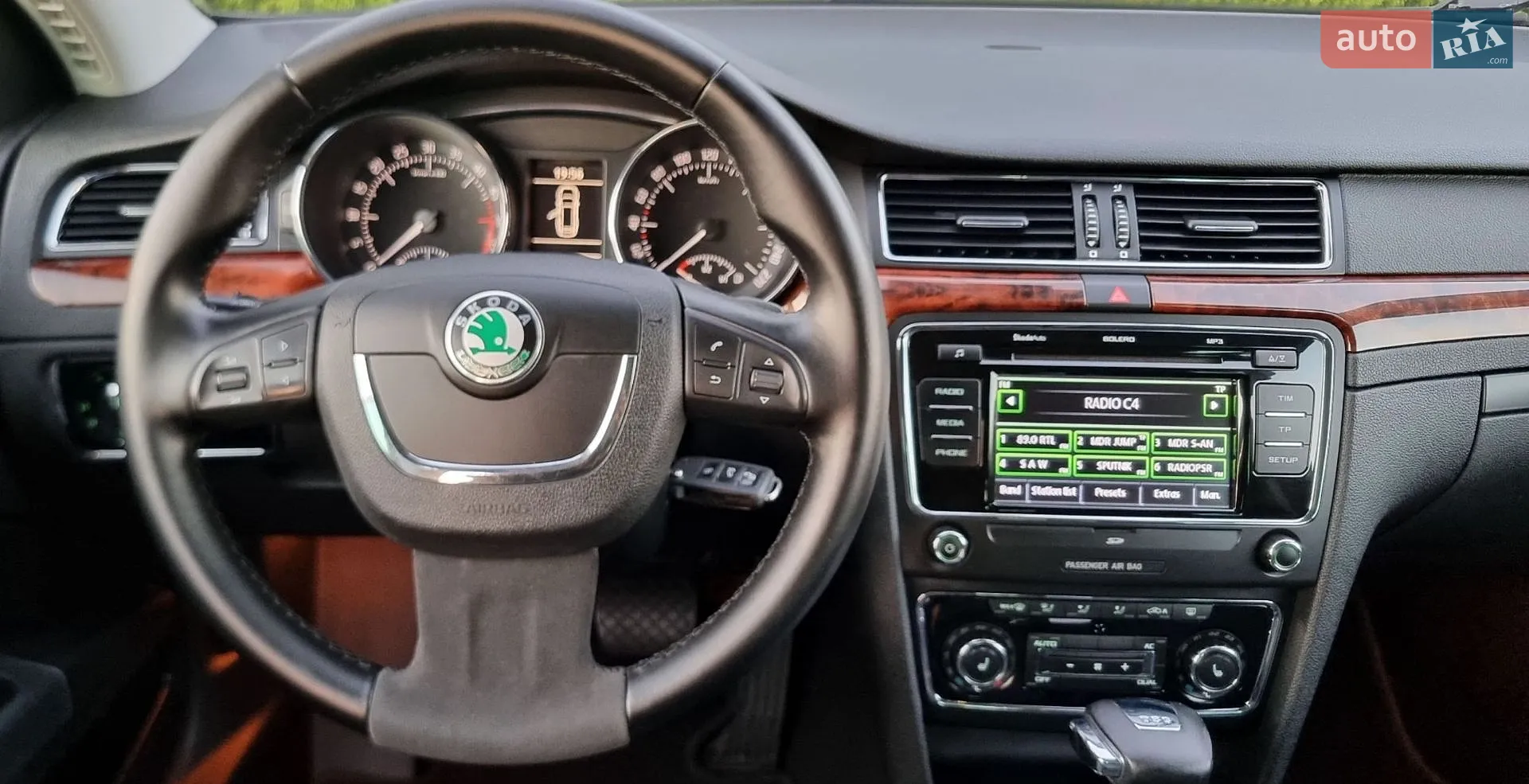 2011 Skoda Superb - мініатюра 51