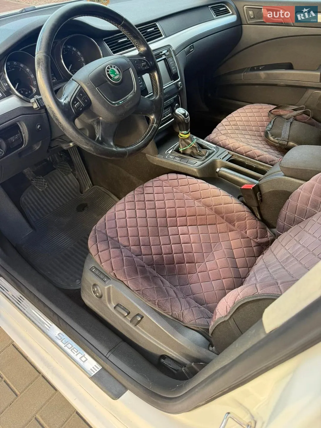 2011 Skoda Superb - мініатюра 17