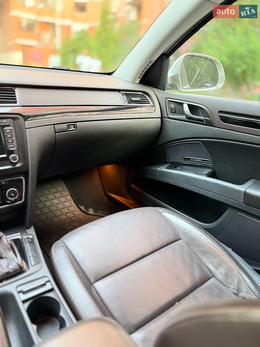 2014 Skoda Superb - мініатюра 23