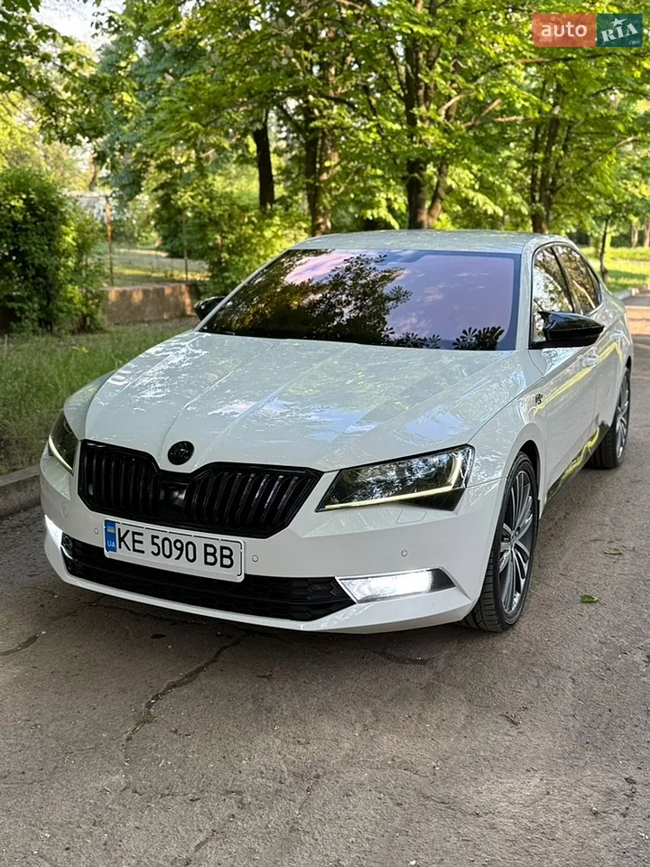 2016 Skoda Superb - мініатюра 64