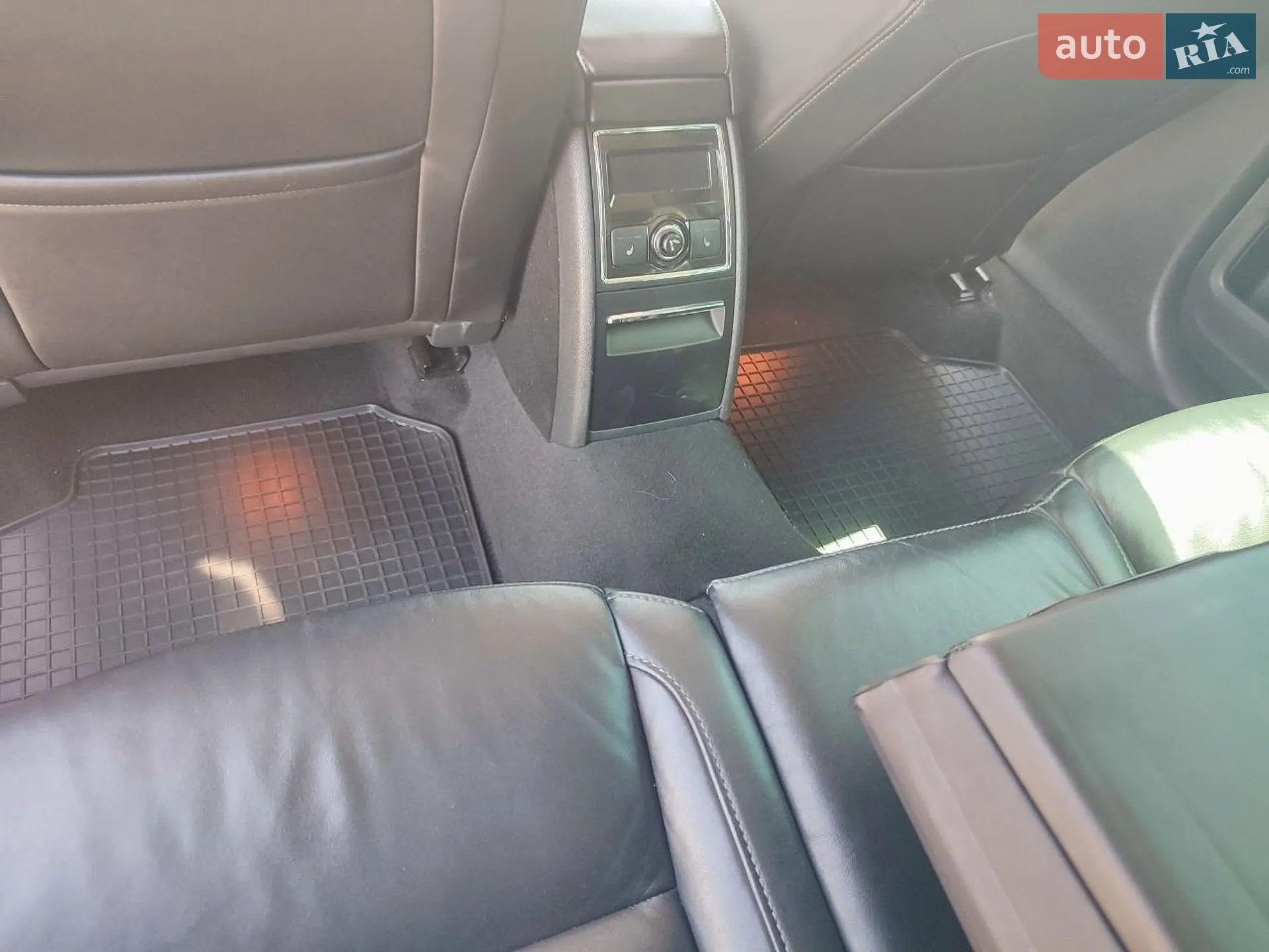 2013 Skoda Superb - мініатюра 13