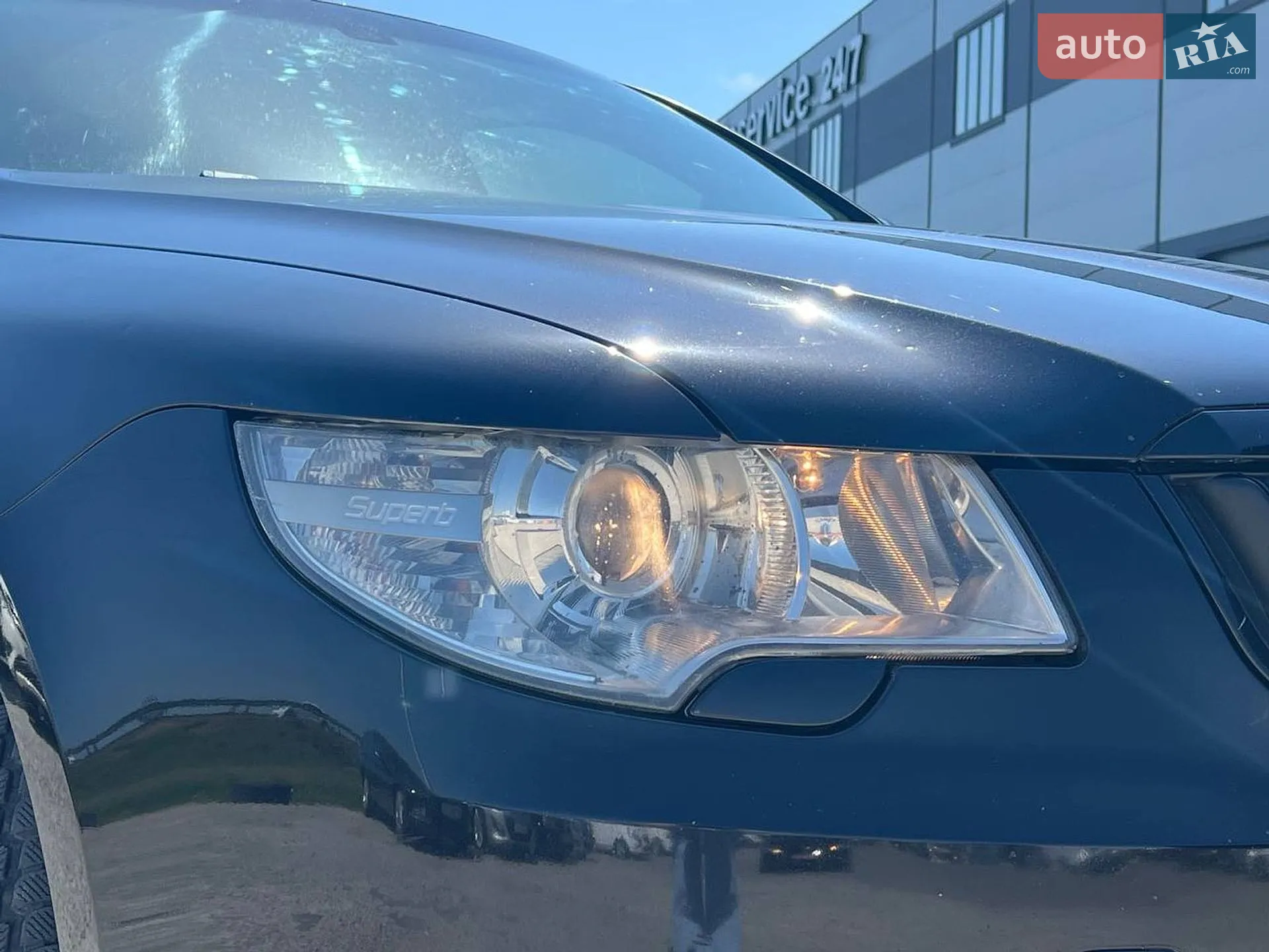 2010 Skoda Superb - мініатюра 12