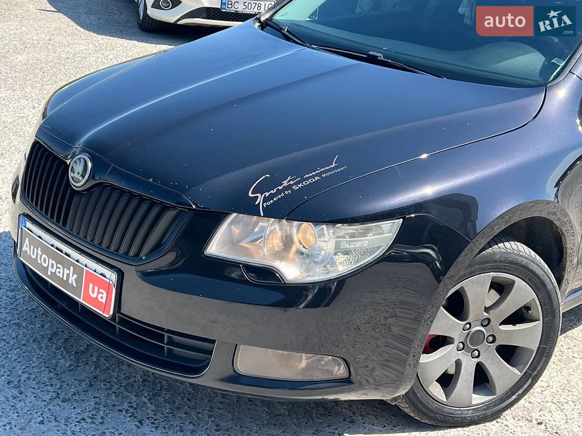 2010 Skoda Superb - мініатюра 14