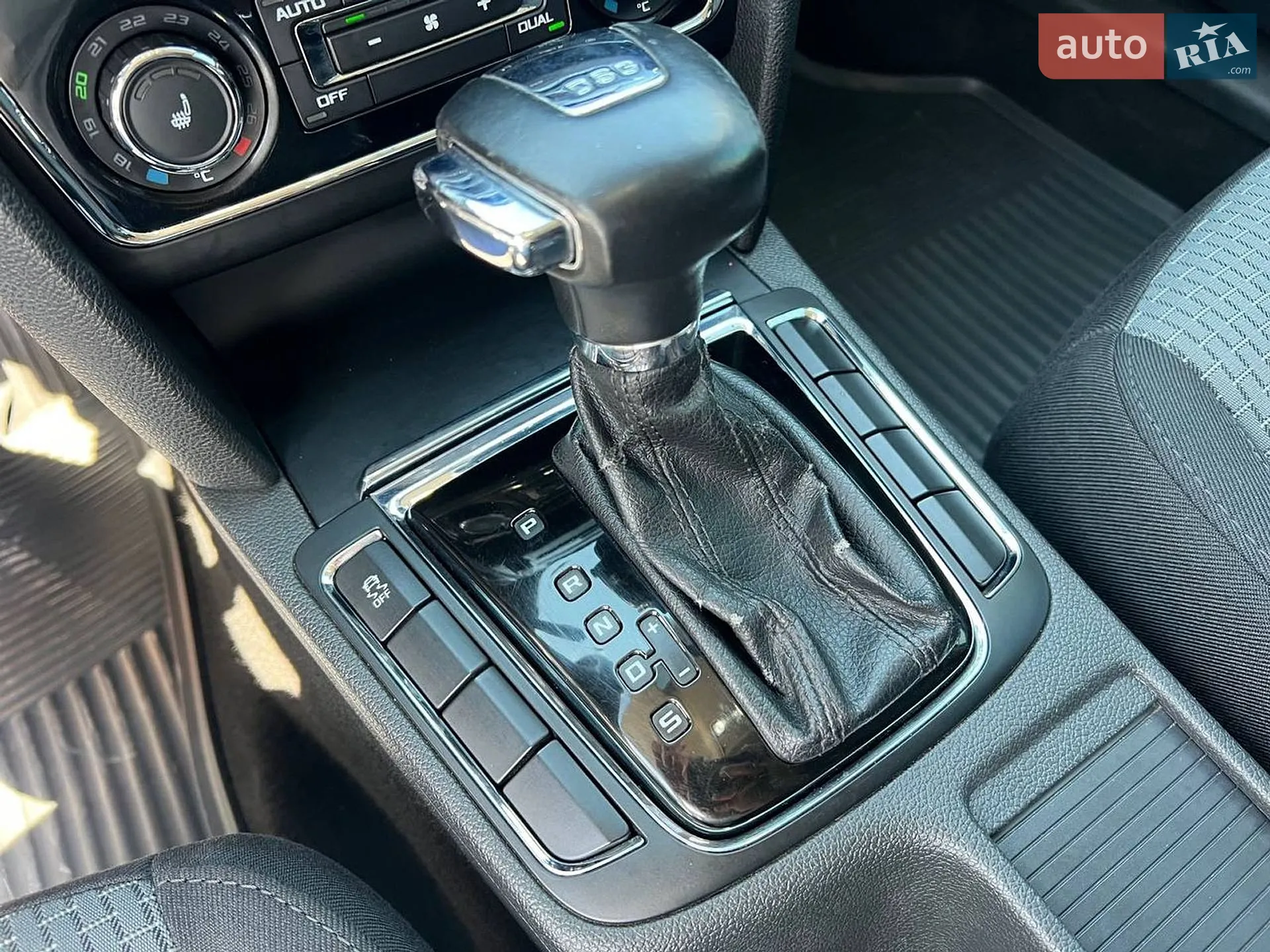 2010 Skoda Superb - мініатюра 33