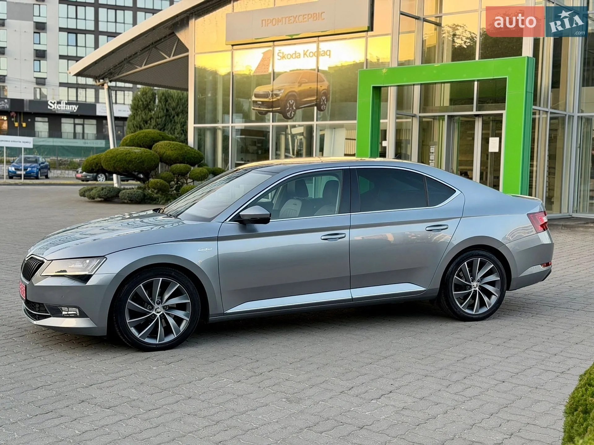 2019 Skoda Superb - мініатюра 5