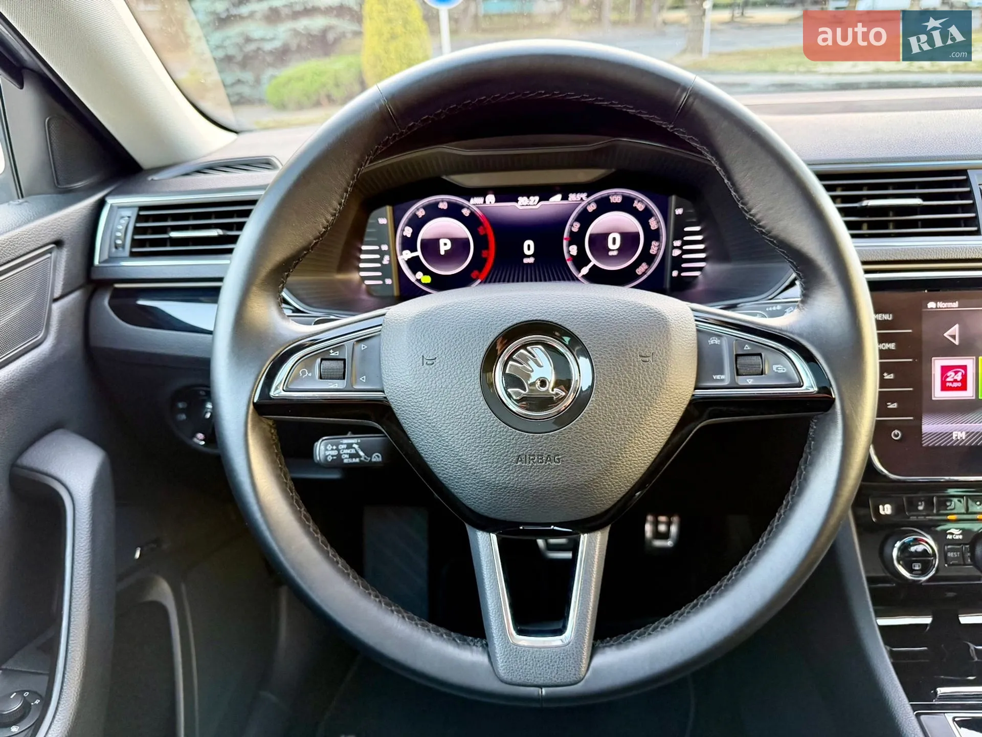 2019 Skoda Superb - мініатюра 28