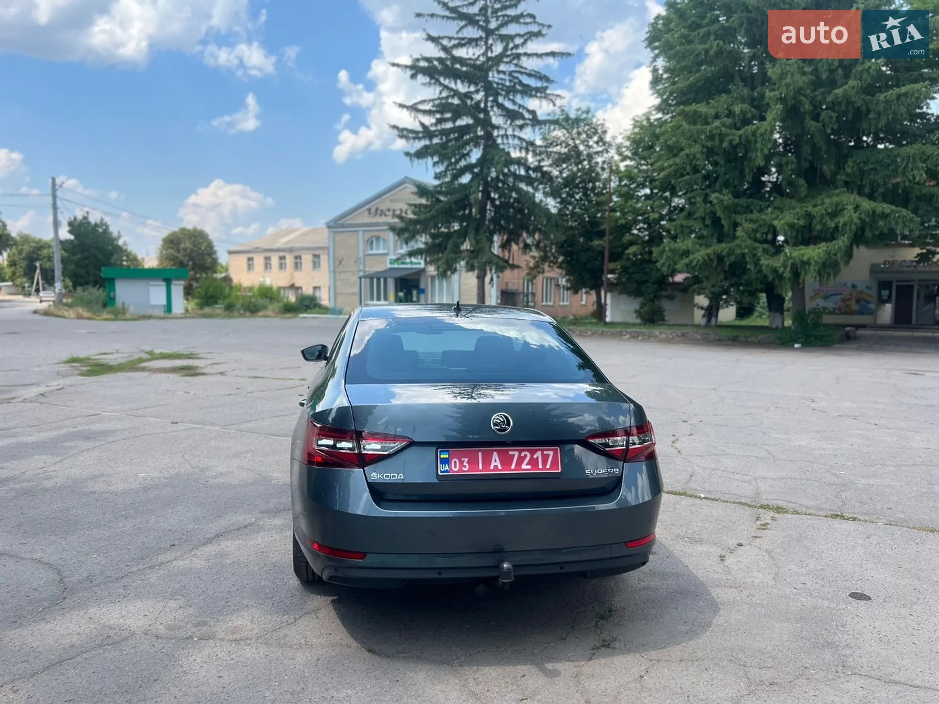 2019 Skoda Superb - мініатюра 8