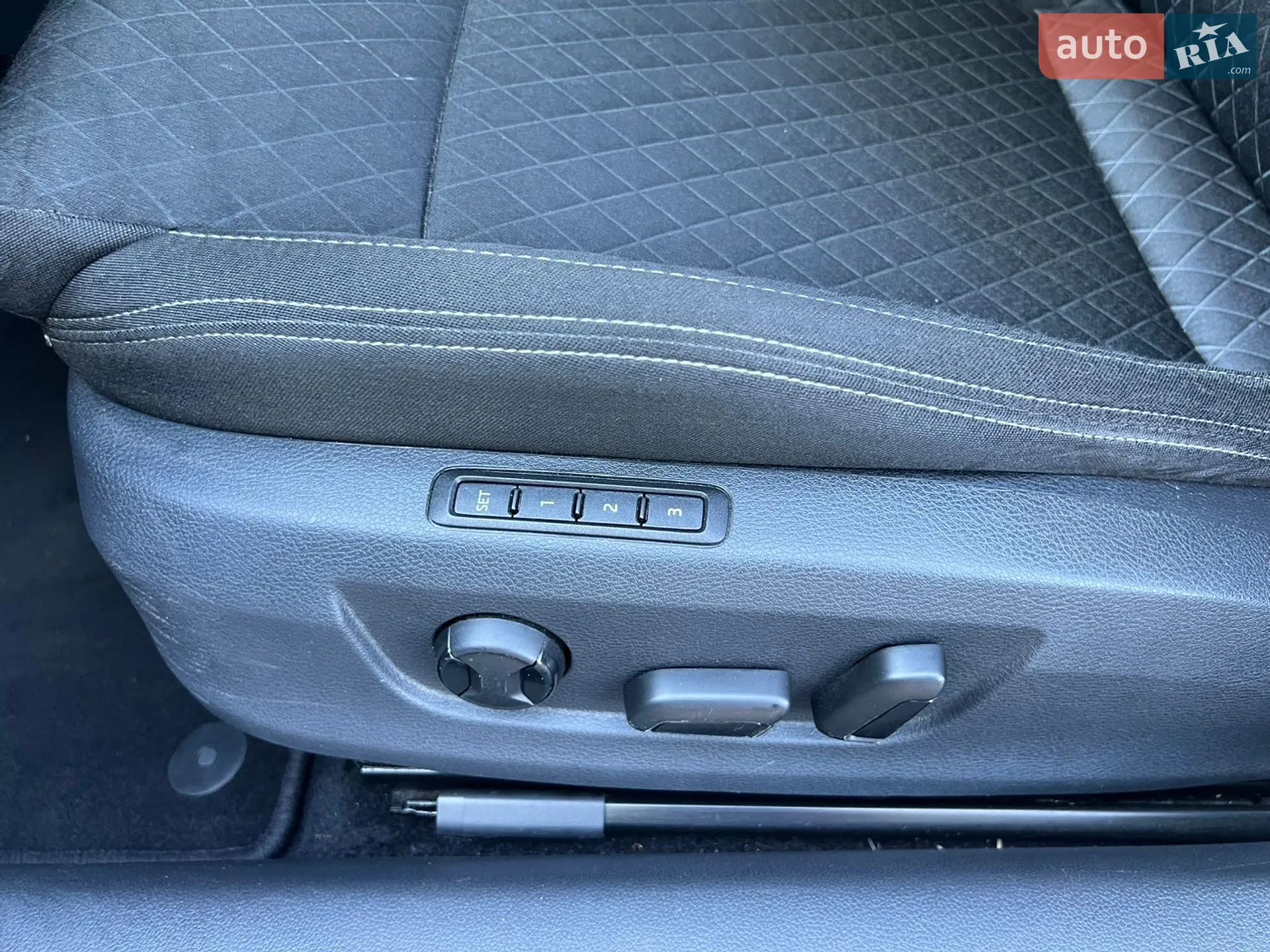 2019 Skoda Superb - мініатюра 38