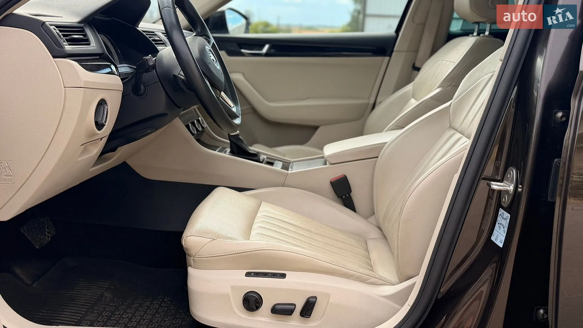 2018 Skoda Superb - мініатюра 27