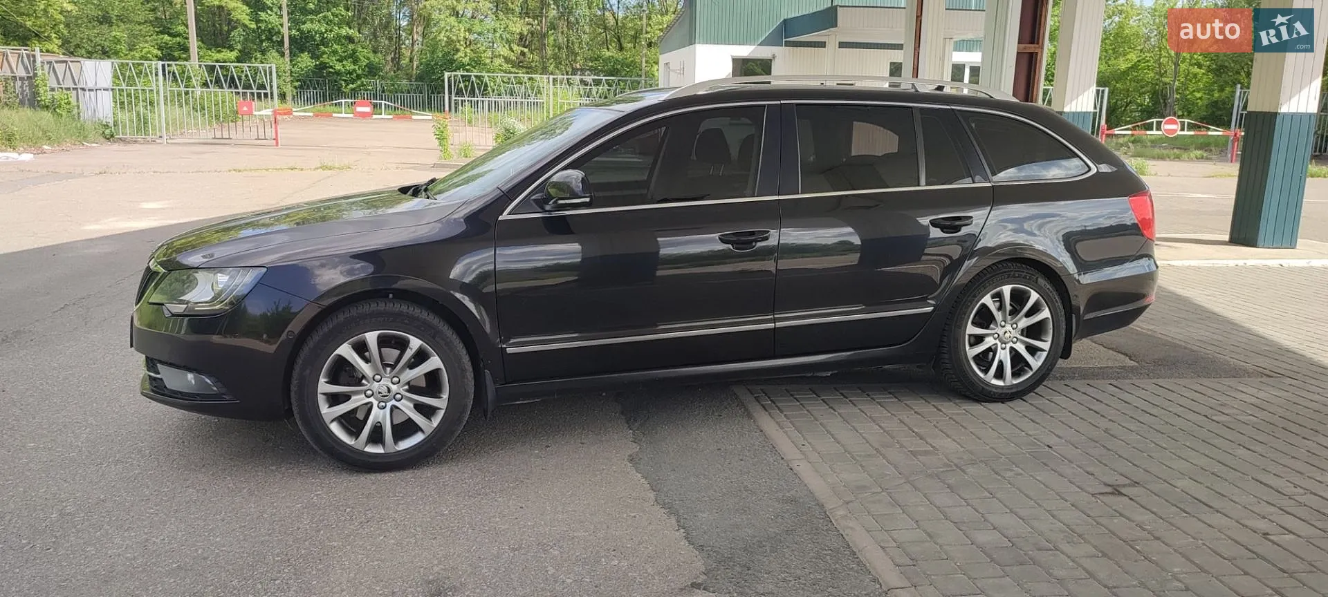 2014 Skoda Superb - мініатюра 5