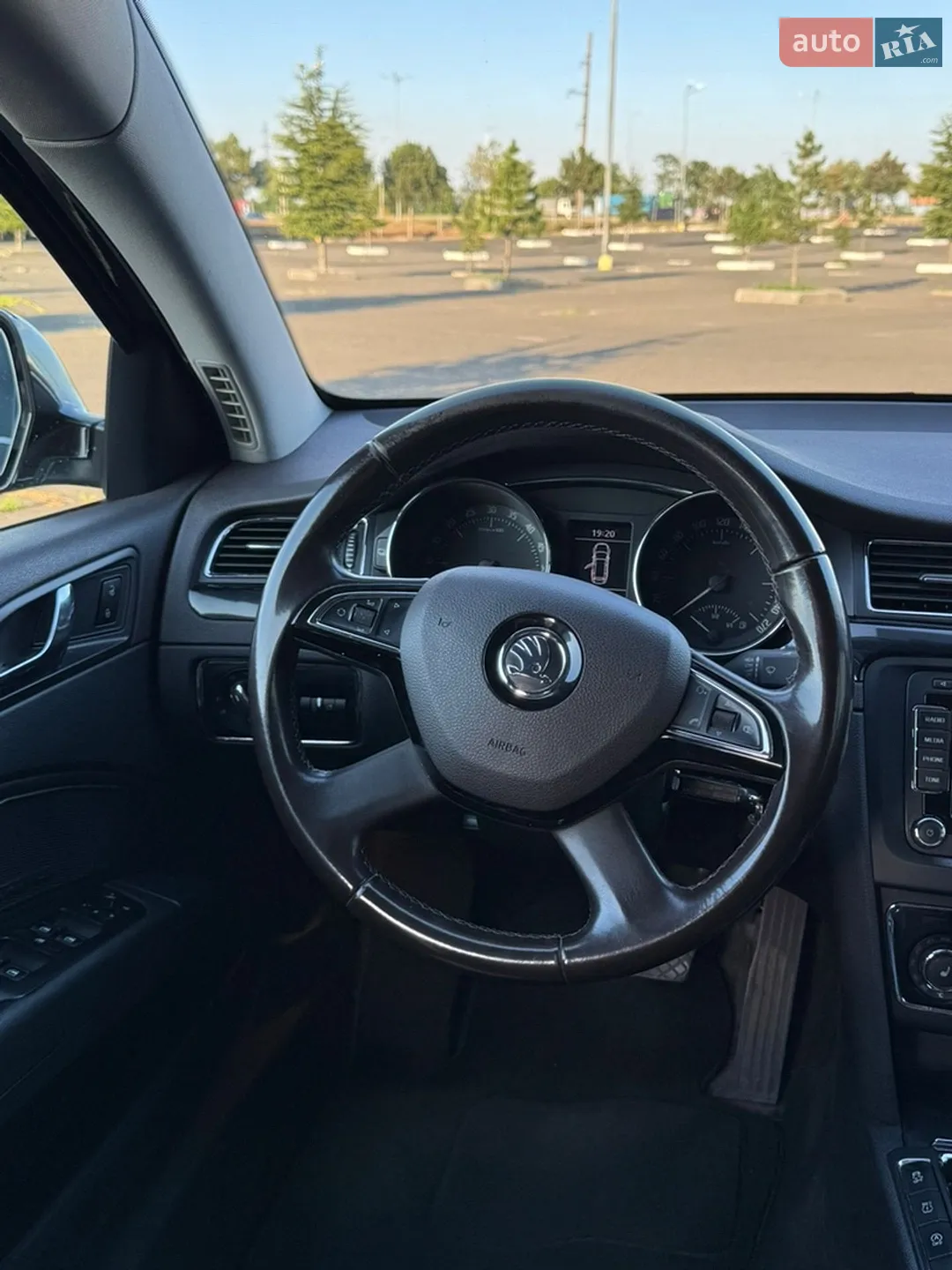 2013 Skoda Superb - мініатюра 27