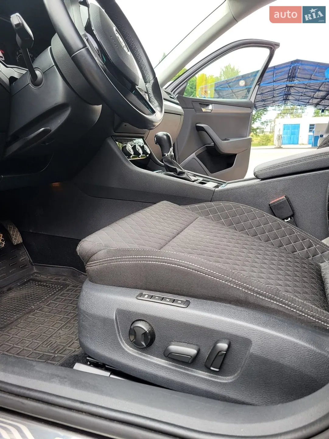 2018 Skoda Superb - мініатюра 15