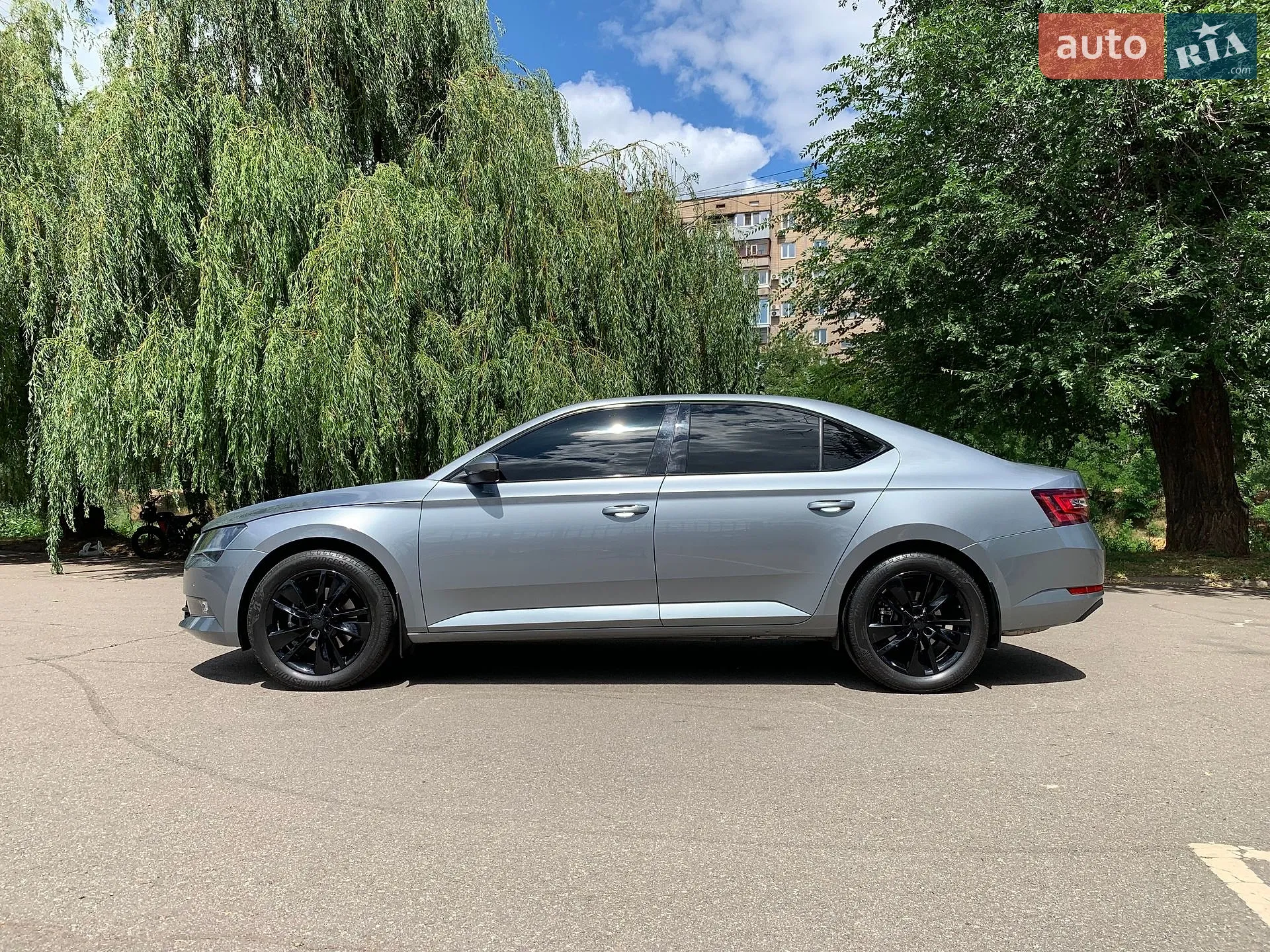 2019 Skoda Superb - мініатюра 8